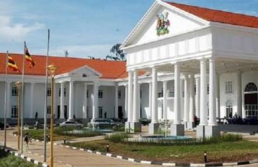 Ouganda : Kampala met en garde contre une vaste escroquerie autour des nominations des commissaires de districts