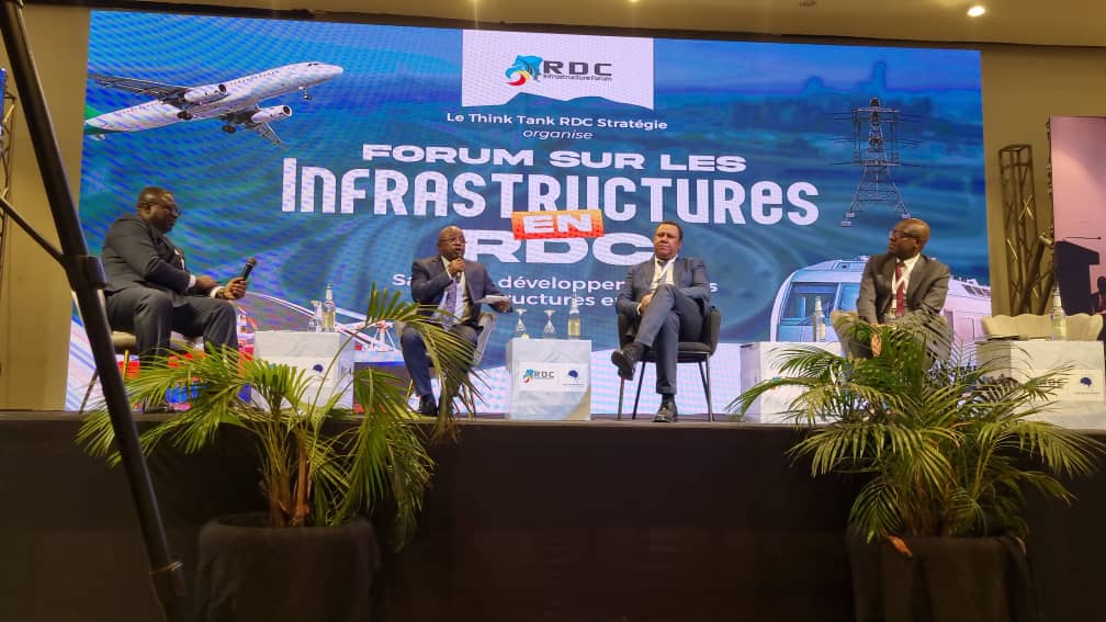 Défis et solutions pour l'accès à l'électricité en RDC : les recommandations de l'Honorable Mwanza Hamissi Singoma