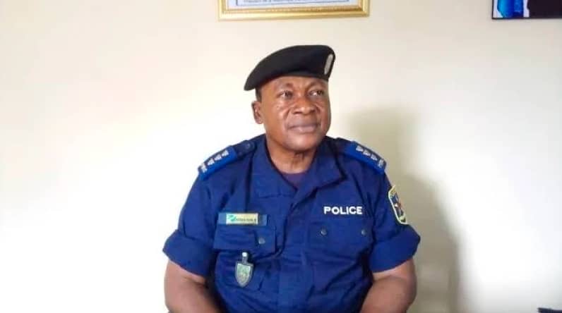 le commissaire supérieur Iduma Mulengo Patrick