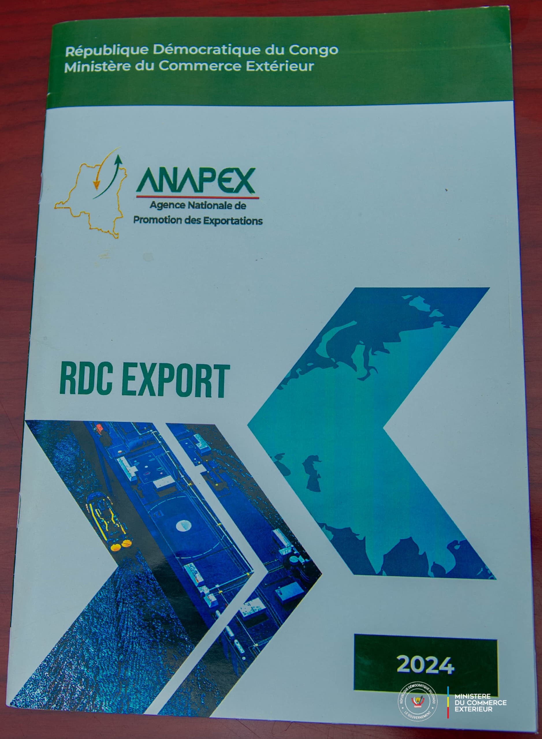 Kinshasa : remise officielle du document « RDC-EXPORT » à Julien Paluku