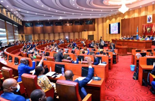 RDC : course ouverte au Sénat, l’Union Sacrée s’active pour désigner le successeur de Modeste Bahati Lukwebo