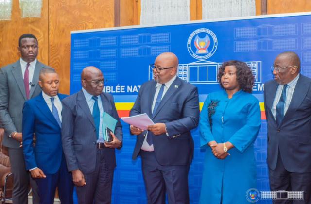 RDC : dépôt à l'Assemblée Nationale du rapport de la  commission défense et sécurité