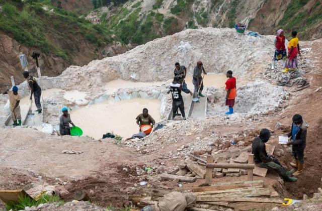 RDC : le gouvernement annonce le déploiement d’experts pour lutter contre la fraude minière