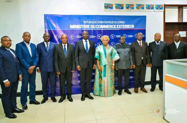 RDC : face aux nouveaux dirigeants de l’OCC, Julien Paluku martèle sur lutte contre la corruption