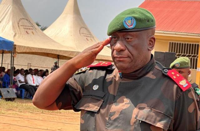 Ituri : en quittant ses fonctions, le général Jonny Luboya adresse un message à ses gardes et tacle le chef de l’armée Ougandaise