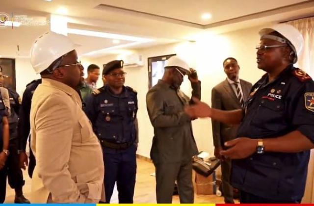 Réforme de la PNC : Jacquemain Shabani inspecte le chantier du futur siège du Commissariat général de la police