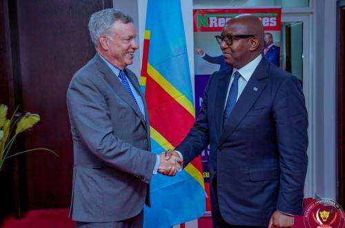 <p>Le Premier Ministre Congolais, Jean-Michel Sama Lukonde, en délégation de Visa avec à sa tête son Président Directeur général, Alfred Kelly.</p>
