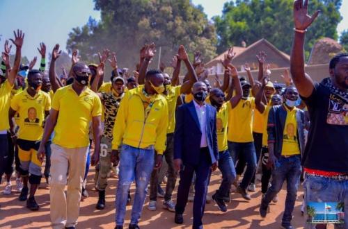 <p>Des taxes perçues par les jeunes de l’UNAFEC, Eric Mota interpelle les responsables du parti</p>
