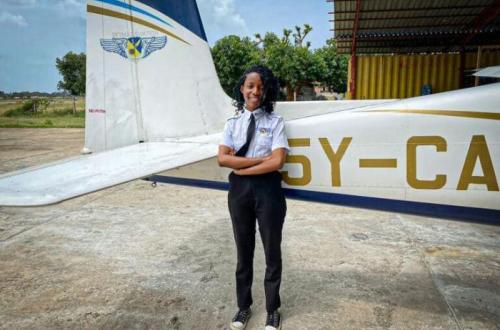 RDC : Après le Kenya, Angele Ndeze s’envole pour les USA pour parachever ses études de pilote grâce à la fondation Julien Paluku