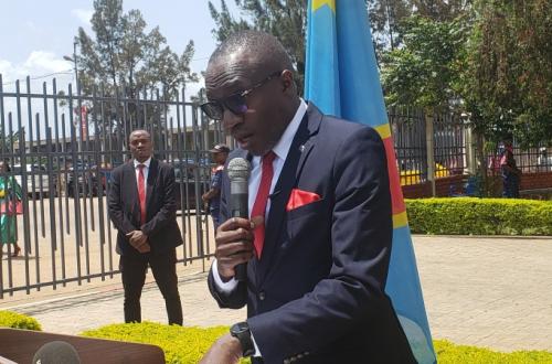 Sud-Kivu : Marc Malago "viole intentionnellement la Constitution en laissant son intérim à un ministre de l'agriculture au lieu de le laisser au préséance de l'intérieur"