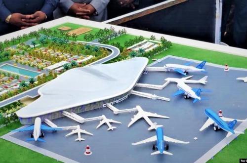 RDC : Félix Tshisekedi salue le bien-fondé du projet de construction et réhabilitation de l'Aéroport International de N'djili