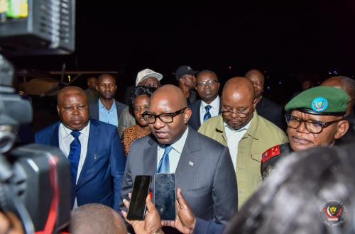 RDC : Jean-Michel Sama Lukonde en visite de réconfort aux victimes de Kalehe