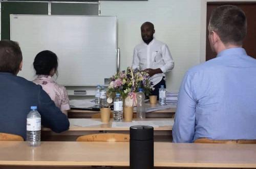 9 Boursiers de la Province du Nord-Kivu bouclent avec succès leur cycle de licence en Russie
