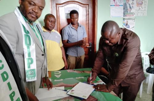 Beni : Séduit par la vision de Jonas Kasimba, Kelele Malikewa adhère dans l'ACDIP de Jonas Kasimba avec des centaines de personnes