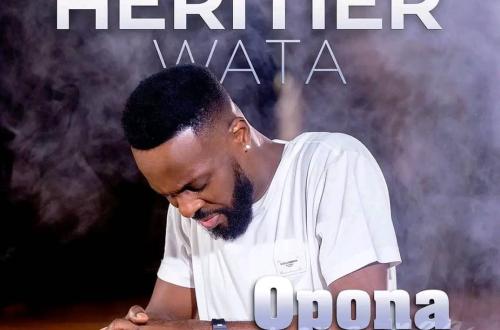 Musique : Héritier Watanabe annonce la sortie d'un single avant son album