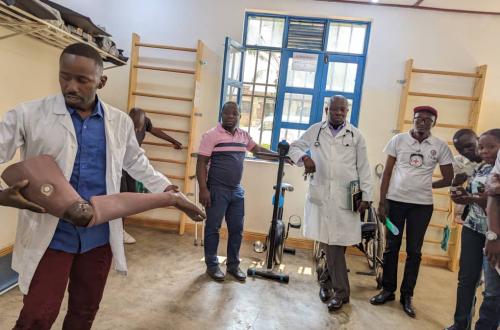 Bunia : grâce au CICR, près de 200 vulnérables victimes de guerre prise en charge au centre de réadaptation physique de Rwankole