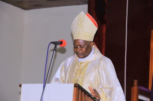 Ituri : Mgr Uringi qualifie « de manque de respect » le propos du gouverneur Luboya à vers les prêtres et religieux