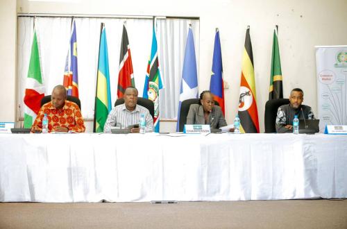 Arusha-l’EAC accélère l’industrialisation régionale : cap sur les secteurs cuir, textile, automobile et pharmaceutiqueArusha-l’EAC accélère l’industrialisation régionale : cap sur les secteurs cuir, textile, automobile et pharmaceutique