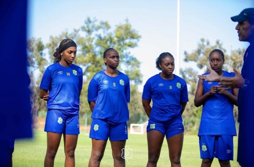 « Mes filles sont dans un même hôtel avec des garçons qui fument » (Hervé Happy Coach des Léopards)