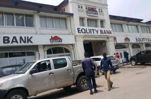 EquityBCDC prolonge ses horaires pour mieux servir sa clientèle : des agences désormais ouvertes tous les jours jusqu’à 17h00 à Kinshasa