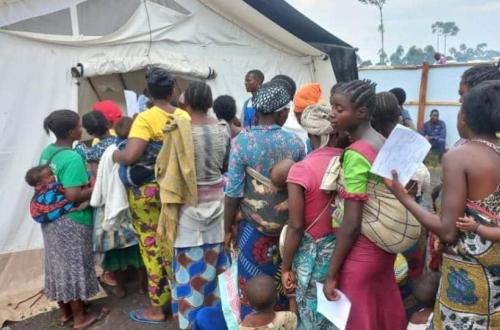 RDC : plus de 100 morts et 52 000 déplacés au Nord-Kivu en novembre, selon l'ONU