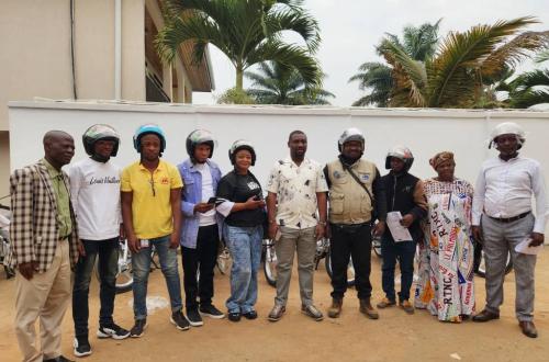 RDC : à Beni, le député Patrick Munyomo dote les journalistes de Goma et du Grand Nord de motos pour briser l'enclavement médiatique