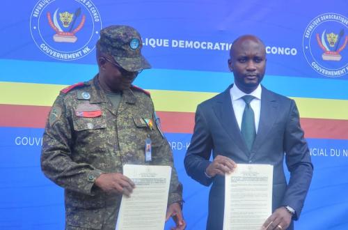 Beni : remise au gouverneur de province des notifications des animateurs de la ville d'Oïcha de la commune de Kasindi par le député national Kombi Pendani