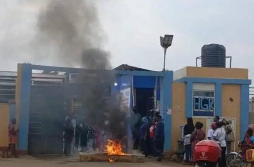 Ebola en Ituri : entre promesses du gouvernement et frustrations du terrain, où se situe le blocage ?