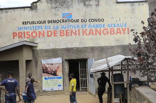 Beni : une mutinerie éclate à la prison de Kangbayi, des détenus FARDC réclament le paiement de leurs soldes