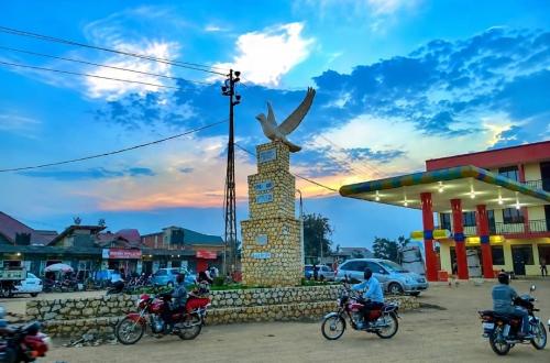Bunia : un braquage armé signalé dans un shop Vodacom, cinq suspects recherchés
