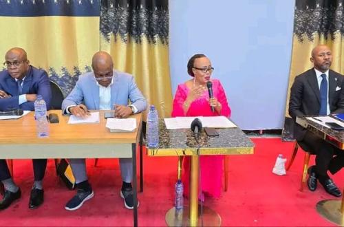 Comprendre les enjeux du dialogue initié par le chef de l’État Congolais : Martin  Fayulu et Patrick Muyaya à la CENCO