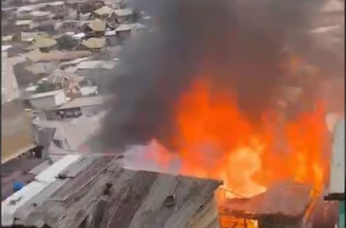 Bukavu : plus d’une centaine de maisons détruites dans un incendie à Irambo 2