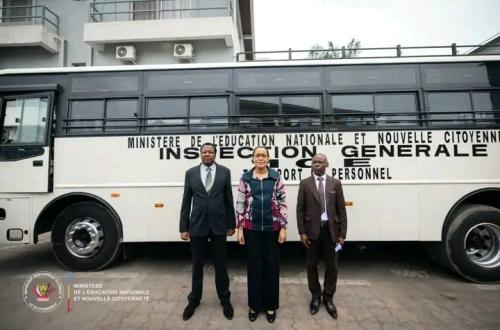 RDC : l’Inspection générale de l’Éducation dotée de deux nouveaux bus