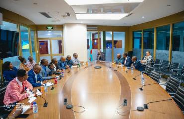 RDC : 600 médecins déjà alignés sur les 800 prévus, le ministre de la santé échange avec le banc syndical