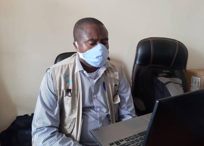 <p>Docteur Bernardin, médecin chef d’antenne du Programme Élargi de Vaccination en DPS antenne de Butembo.</p>