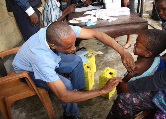 Résurgence de la rougeole au Nord-Kivu : Plus de 200 personnes vaccinées autour des cas suspects à Mangurejipa