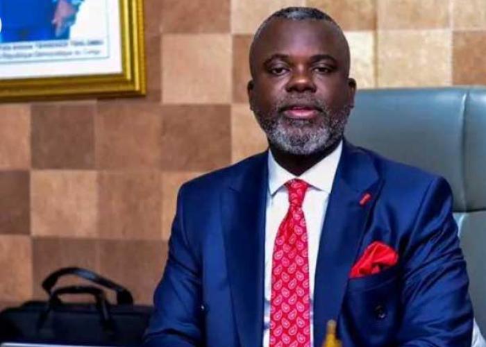 RDC : l'UNPC suspend le journaliste Israël Mutombo de Bosolo na Politik pour 12 mois