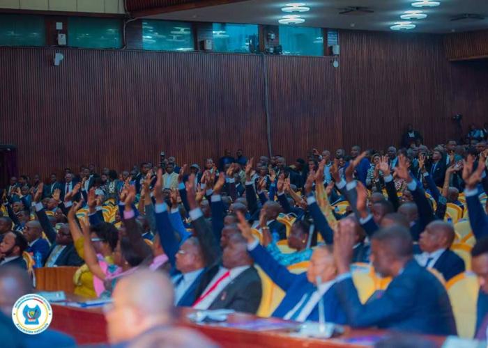 RDC/Investiture du gouvernement Suminwa Tuluka : 397 députés ont approuvé son programme sur un total de 405 présents