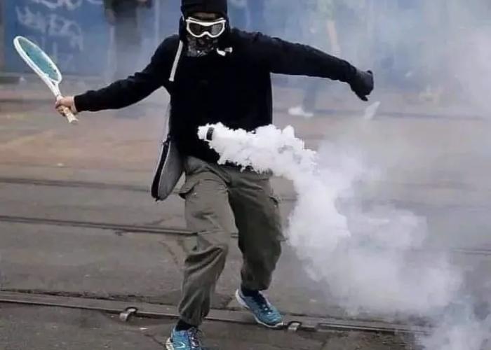 Les kenyans ont-ils manifesté contre leur président pour “son soutien présumé au M23”?